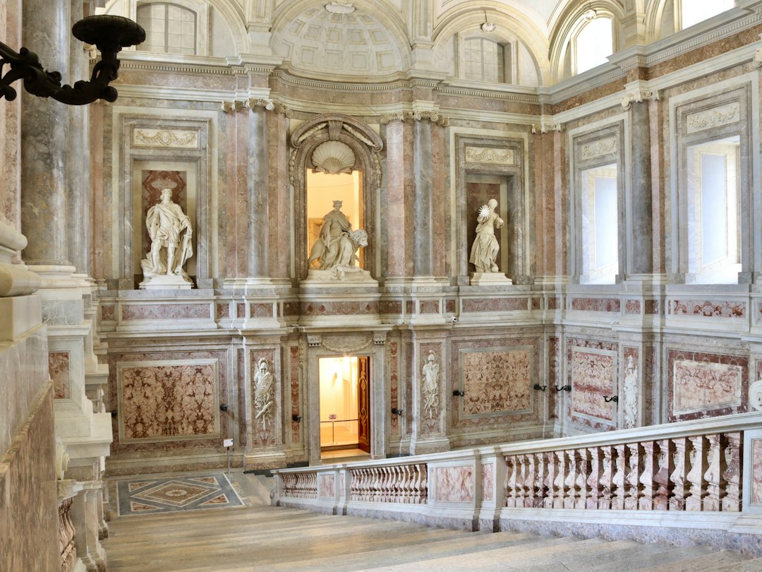 Stadt: Caserta - Foto von Hongbin